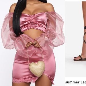 Two piece satin set size medium